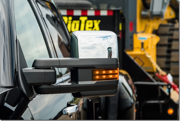 2018 Silverado 3500 HD Black High Country Crew Cab trailering mirror.